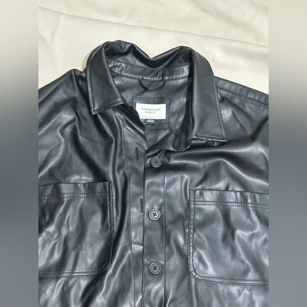 NWT American Eagle Oversized Vegan Leather Shacket in Black - L - Picture 3 of 12